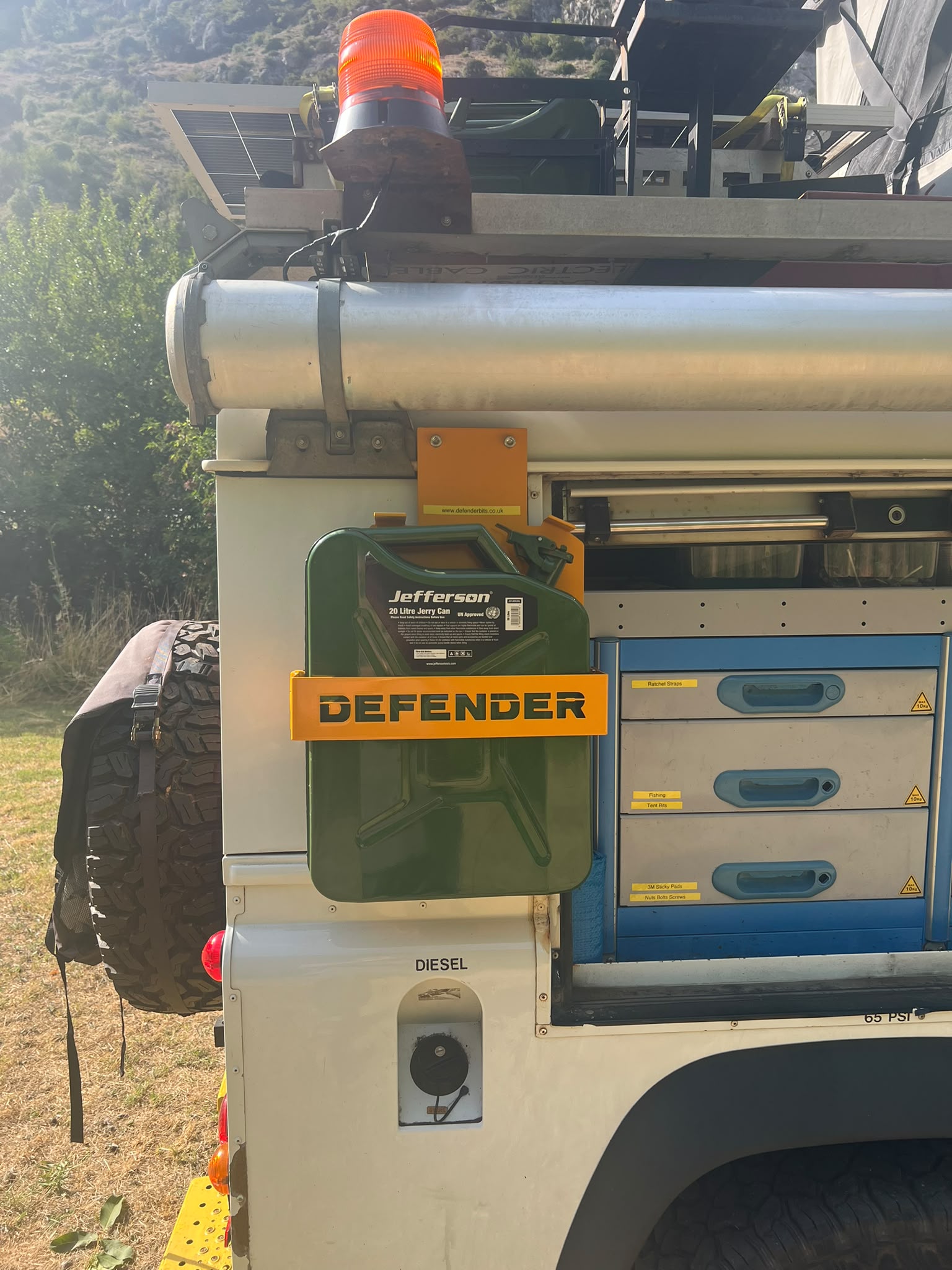 Defender Jerry Can Holder - Image 4
